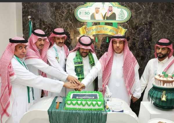 وحدة الخدمات الاجتماعية بحائل تحتفي باليوم الوطني الـ95 وسط أجواء الولاء والانتماء