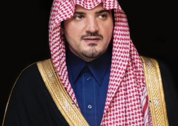 وزير الداخلية يعزي شيخ قبيلة الدغارير في وفاة ابنته بمحافظة صامطة