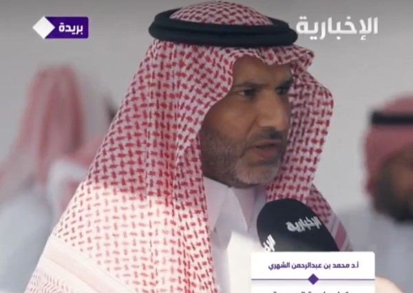 لأول مرة.. كاميرات احترافية وتلسكوبات رقمية لرصد هلال رمضان بالمجمعة (شاهد)