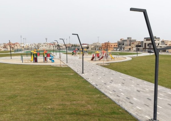 تحت ظلال 180 شجرة.. حديقة الملك فهد في الخفجي جاهزة لاستقبال الزوار