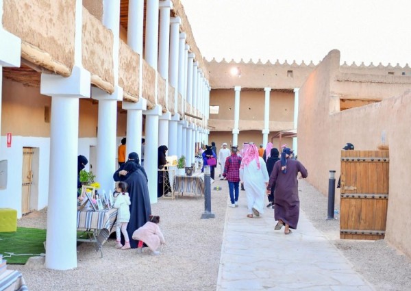 من الطين واللبن والحجر.. قصر القشلة شاهد على عراقة حائل (فيديو)