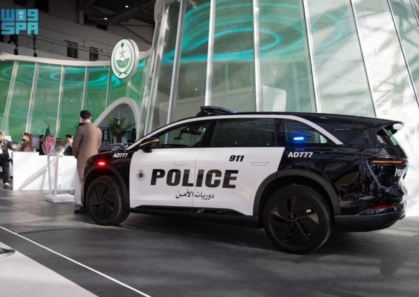 “لوسيد جرافيتي”.. أحدث مركبة كهربائية أمنية في معرض الدفاع العالمي