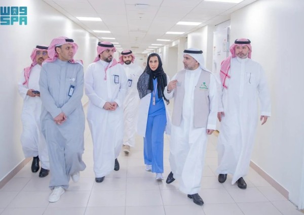 198 منشأة تخدم 2.1 مليون نسمة.. وزير الصحة يتابع جاهزية الخدمات الصحية بالمدينة