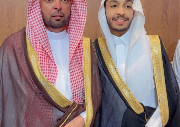 بحضورمحافظ الحاىط و شيوخ القبائل ومديري الدوائر الحكومية.. رجل الأعمال خالد بن شويلع يحتفي بزواج ابنه “موسى” (صور)