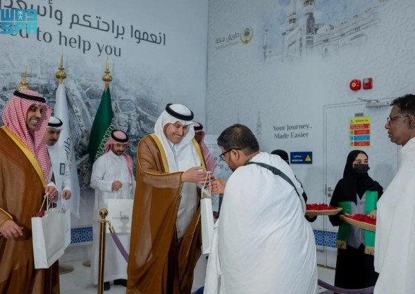 خلال استقبال أولى رحلات مبادرة “طريق مكة”.. الجاسر: منظومة النقل تسخر الذكاء الاصطناعي لخدمة ضيوف الرحمن