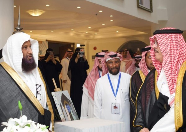 خلال رعايته فعالية «وفاء وعطاء».. محافظ الجبيل: القيادة حريصة على رعاية جميع فئات المجتمع وتقدير أهل الخبرة