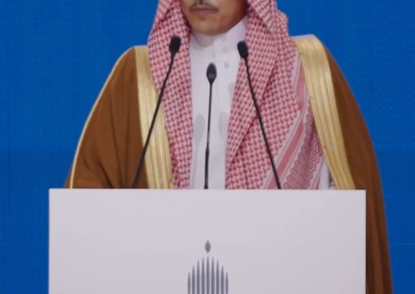 بالفيديو .. وزير الإعلام يوضح أسباب استدعاء 49 من ناشري المحتوى