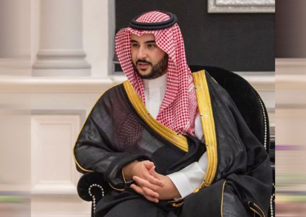 سمو وزير الدفاع يلتقي مستشار الأمن القومي البريطاني في جدة