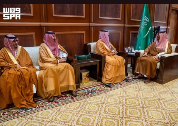 نائب أمير حائل يؤكد أهمية الشراكات التعليمية في دعم مستهدفات رؤية 2030