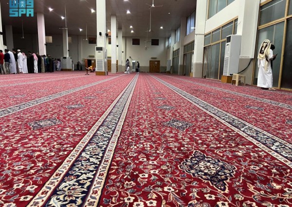 أمانة حائل تُكثّف استعداداتها لعيد الأضحى بتهيئة مصليات العيد وتحسين محيطها