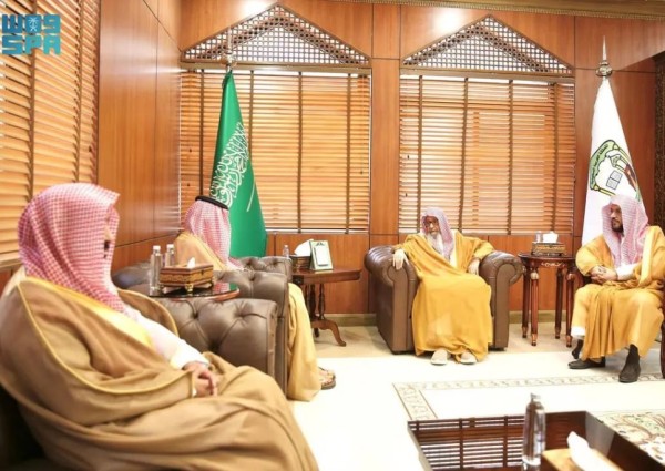 المفتي العام يشيد بدور “نزاهة” في حماية المجتمع ويحث على تكامل الجهود الرقابية