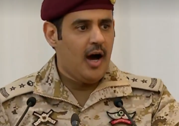 بالفيديو: قصيدة وطنية تزيّن حفل استقبال ولي العهد للمهنئين بعيد الأضحى في قصر منى