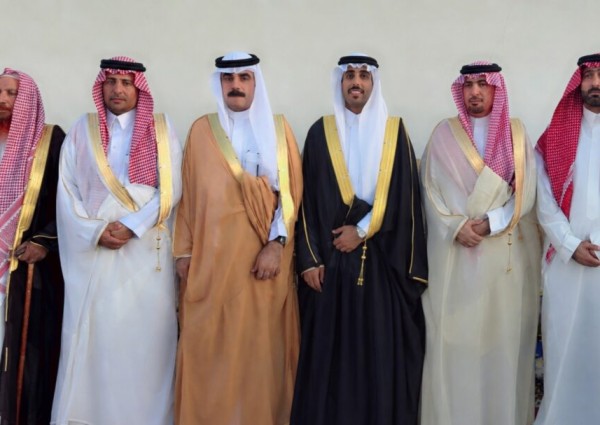 بحضور الشيوخ والأعيان والمسؤولين.. جزاء بن عبيد بن شميلان وأبنائه يحتفلون بزواج أبنهم  ( عبدالمجيد) بالحليفة