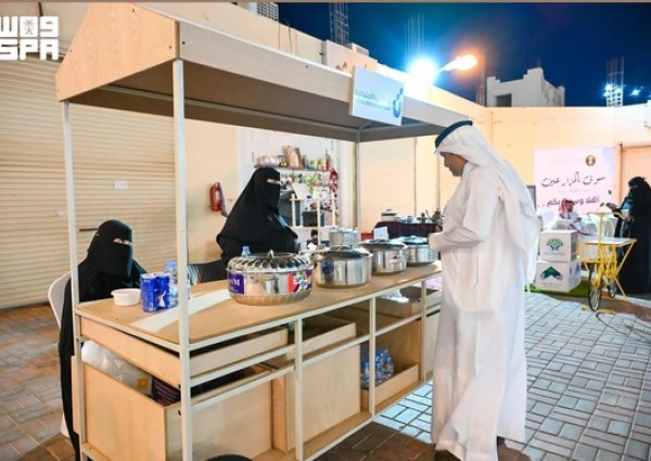 بنك التنمية الاجتماعية يشارك في مهرجان سوق المزارعين بطريف ويدعم 17 أسرة منتجة