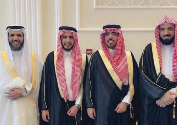 في ليلة بهيجة.. أبناء مبارك بن عبيان الشويلعي الرشيدي يحتفلون بزفافهم وسط حضور حاشد