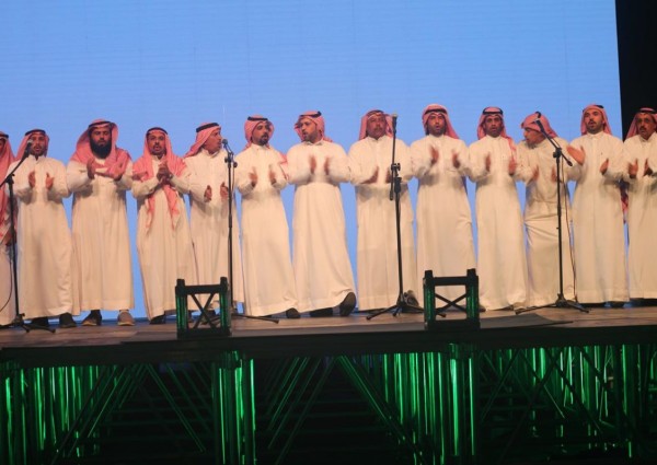 بالصور .. أكثر من 18 ألف حضور مسرح الوطن في حفل اليوم الوطني 88 بعرعر