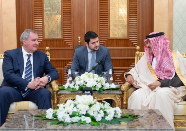 الامير سلطان بن سلمان يلتقي مدير عام مؤسسة الفضاء الحكومية الروسية