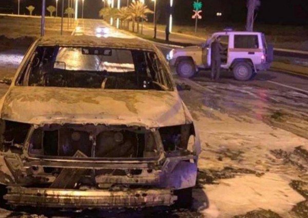 إطلاق نار على الشرطة في عسير.. واشتعال النيران بسيارة مهربي القات