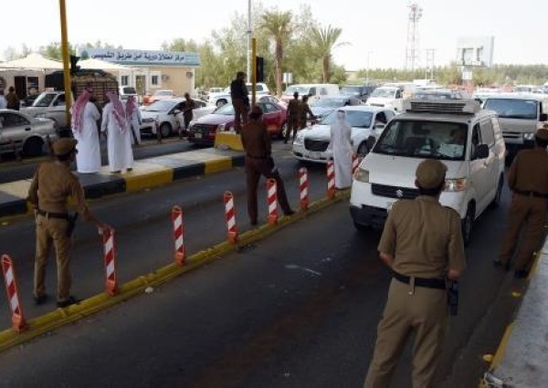 تعرف على عقوبات نقل الأشخاص الذين ليس لديهم تصريح بالحج