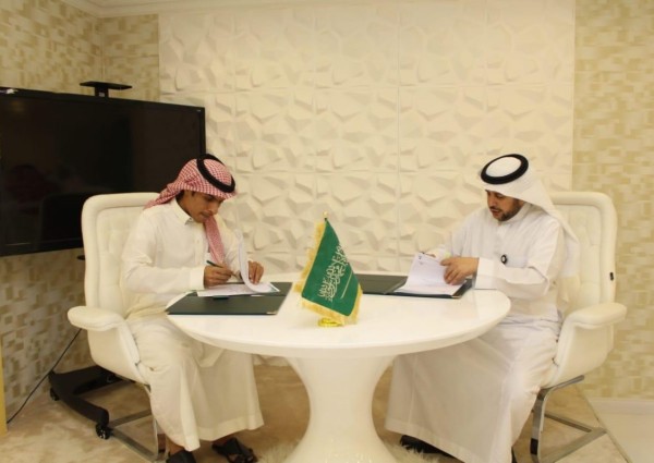 صحة الرياض” توقع اتفاقيتان للشراكة المجتمعية