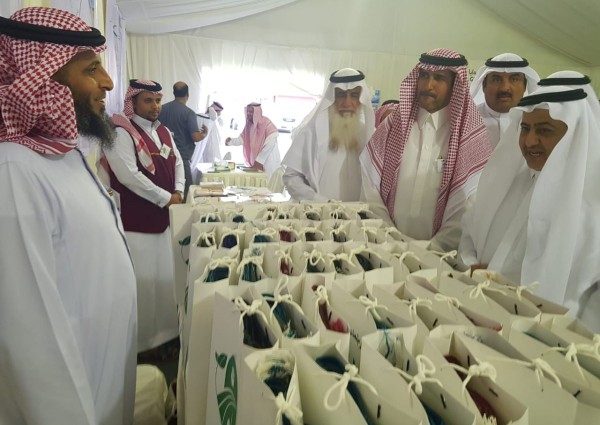 بالصور ..محافظ خليص يفتتح الموقع الثاني لمبادرة درب الأنبياء بوادي قديد