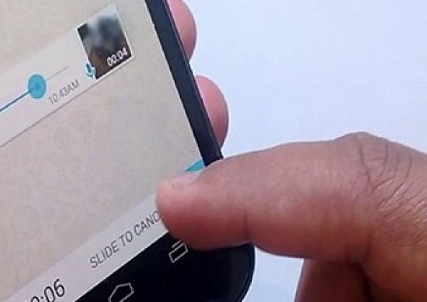 “تسجيل صوتي” في “واتساب” يربك مكاتب الضمان الاجتماعي