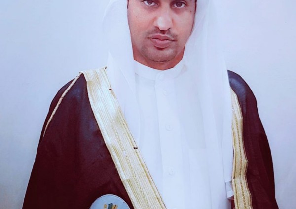 الزميل ” المجيدير ” يحصل على درجة البكالوريوس في إدارة الأعمال