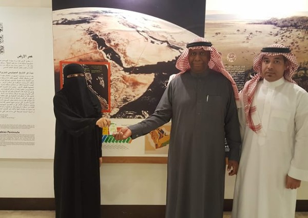 زينب الحداد أول مرشدة سياحية في الأحساء