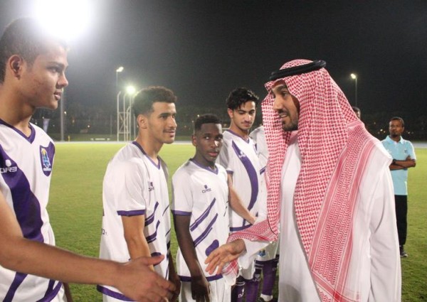 رئيس مجلس إدارة الهيئة العامة للرياضة يزور منافسات بطولة المملكة لنخبة دوري المدارس