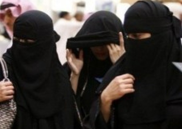 موعد إلزام النساء باستخراج بطاقة الهوية