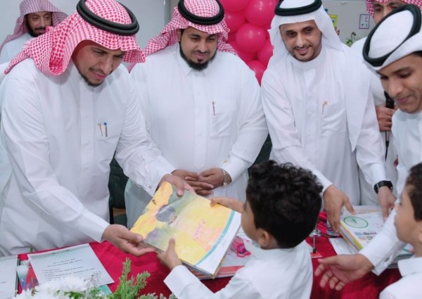 مدير تعليم جازان” يقف على مدارس مكتب تعليم صامطة بالحد الجنوبي