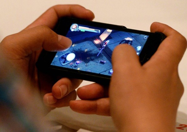 احذروا .. «لعبة جديدة» تدفع المراهقين لقتل أنفسهم