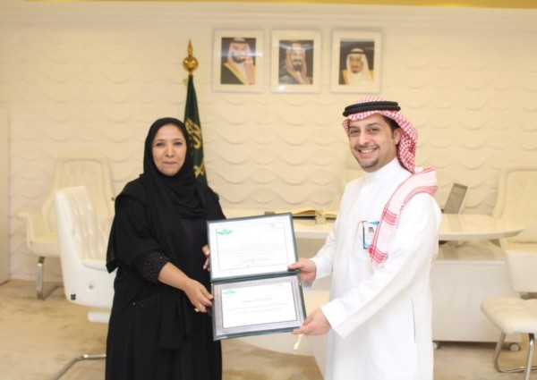 د. الشيحة يوقع اتفاقيتي شراكة مجتمعية