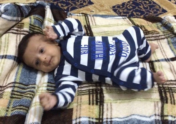 «الصحة» تُحَمِّل طبيب جراحة مسؤولية وفاة الرضيع “ضحية الصبغة” وتُعلِّق على ما أُثير حول هروبه