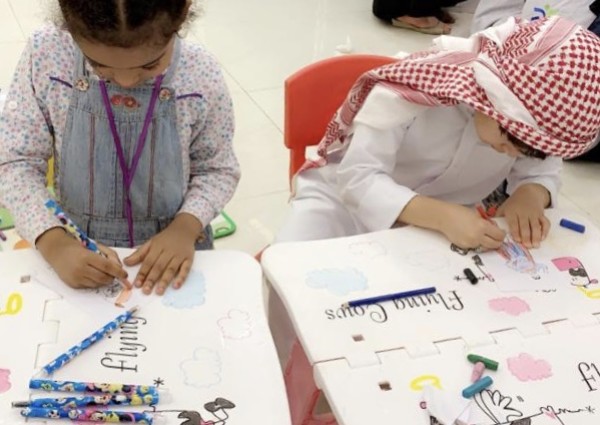 فريق همسات الثقافي ينفذ البرنامج الترفيهي لمستفيدي جمعيه الحليله الخيرية