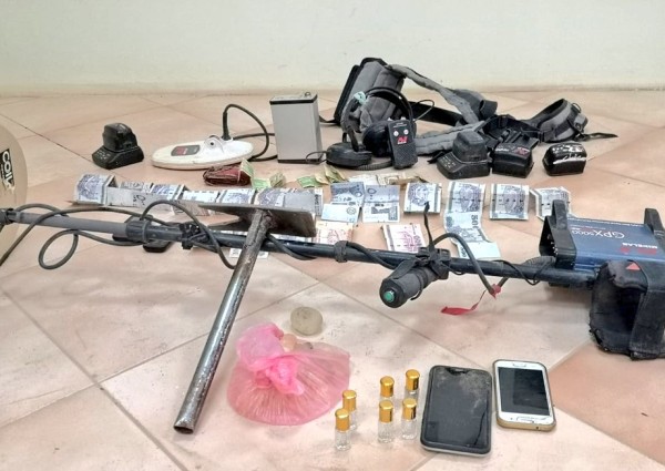 قوة حماية المناطق المحمية تّضبط وافدين أحدهم مخالف وهروب مواطن ومرافقيه من الموقع