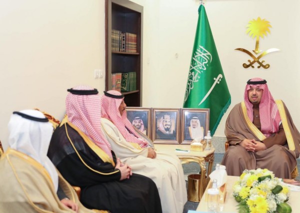 الأمير فيصل بن خالد بن سلطان يستقبل رئيس اللجنة الوطنية لرعاية السجناء “تراحم” بالحدود الشمالية