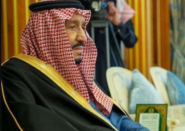 الأمراء والوزراء والمسؤولون المعينون بأوامر ملكية مؤخراً يؤدون القسم أمام خادم الحرمين