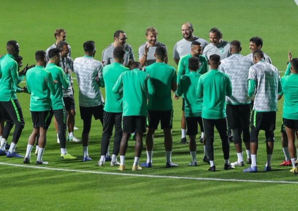 المنتخب الوطني يبدأ استعداداته لمواجهة اليابان في ثمن نهائي كأس آسيا