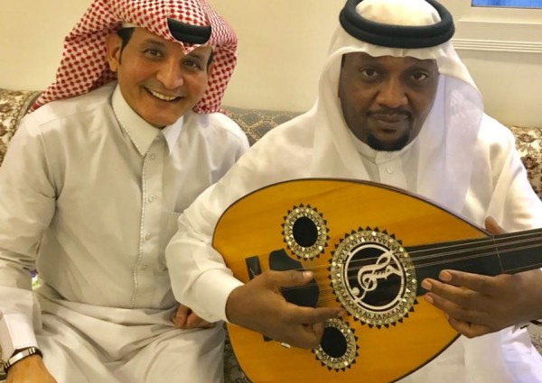الزهراني يستضيف الفنان مزعل فرحان