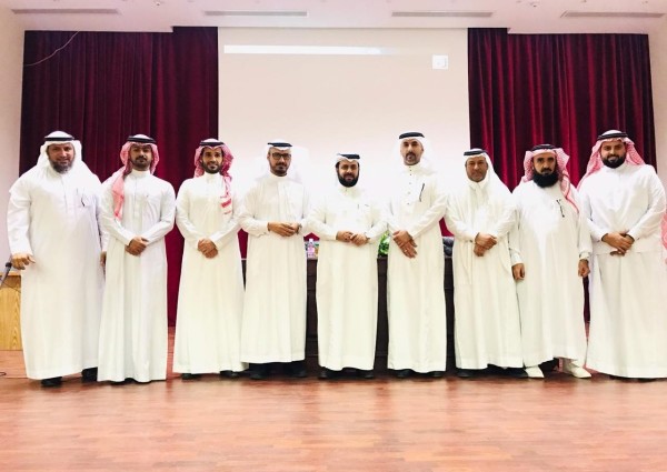 الزهراني يفتتح لقاء أرامكو التعريفي لطلاب وطالبات المرحلة الثانوية بتعليم مكة