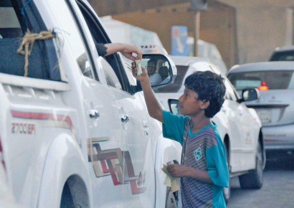 “التعليم” توجه المدارس بضرورة تنفيذ برامج توعوية للطلبة عن خطورة ظاهرة التسول