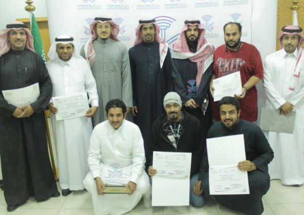 اختتام دورة مبادي الطيران اللاسلكية الثانية