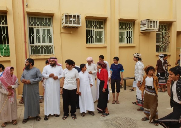 بالصور.. نادي الحي بمجمع آل مشحنة يشهد اقبالاََ كبيرا في اليوم الاول للإفتتاح