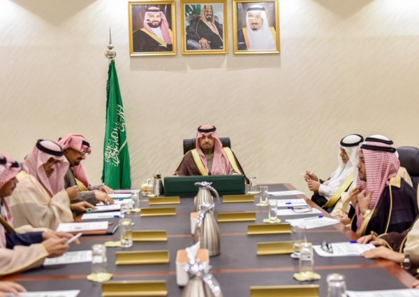 أمير الحدود الشمالية يعتمد الخطة العامة لمشاركة المنطقة في مهرجان الجنادرية
