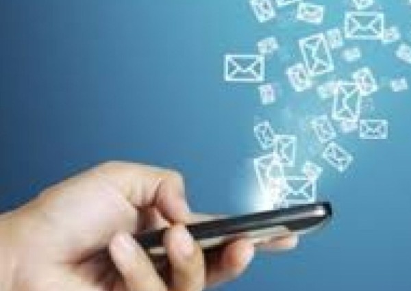 رسائل مُسيئة لمواطن سعودي من كويتية لا يعرفها.. وهذا ما فعله