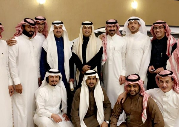 منسوبي إدارة القطاع الصحي بخميس مشيط يقيمون حفل تكريم للقحطاني