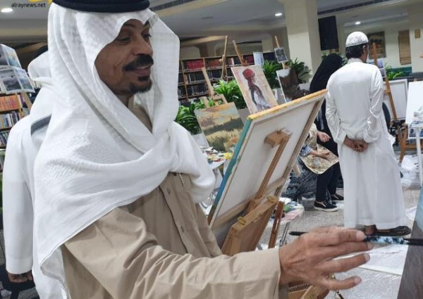 نبيل طاهر في عيون التشكيليين