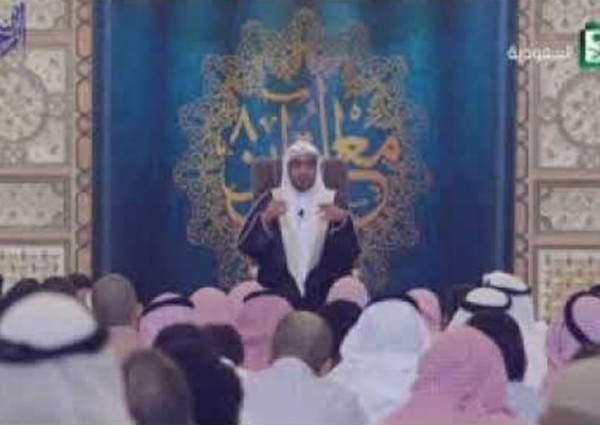 “المغامسي”: مسألة الأخذ من الأظافر للمضحي لا تبلغ التحريم