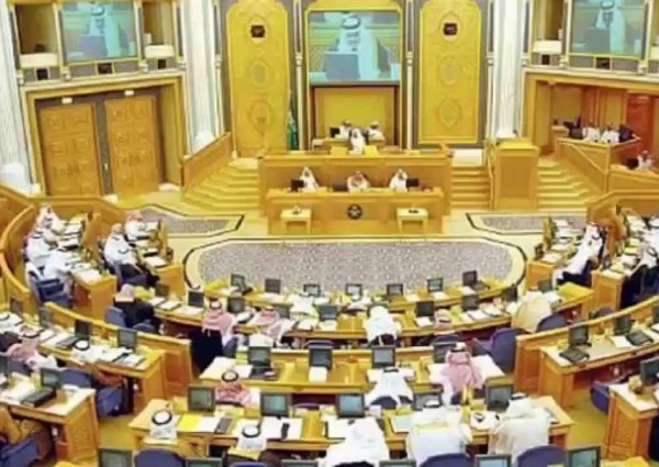 “الشورى” يطالب “الزكاة” بإعفاء الكتب بكل أنواعها من ضريبة القيمة المضافة